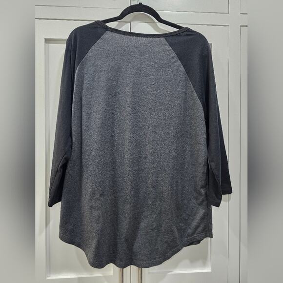 🌞Disney Snow White Graphic Raglan Tee - 2XL - Picture 2 of 4